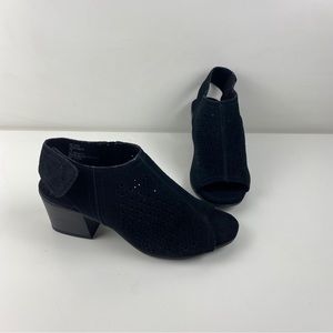 Vintage 7 Eight LENORA Black Suede Open Toe Slingback Heel Sandals Women’s 7M